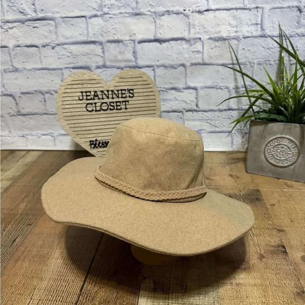 ASN THE HARPER Women’s Cowboy Style Floppy Hat Tan OSFM New With Tags packable